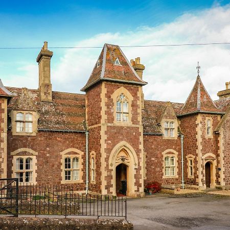 Vila 3 Old Police Station Dunster Exteriér fotografie